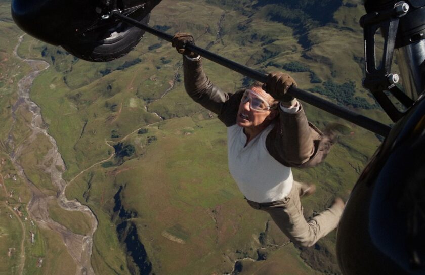Mission-impossible-8-tom-cruise-hang.jpg