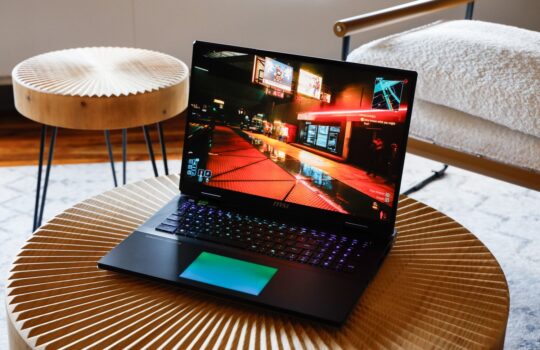msi-titan-18-hx-review-01.jpg